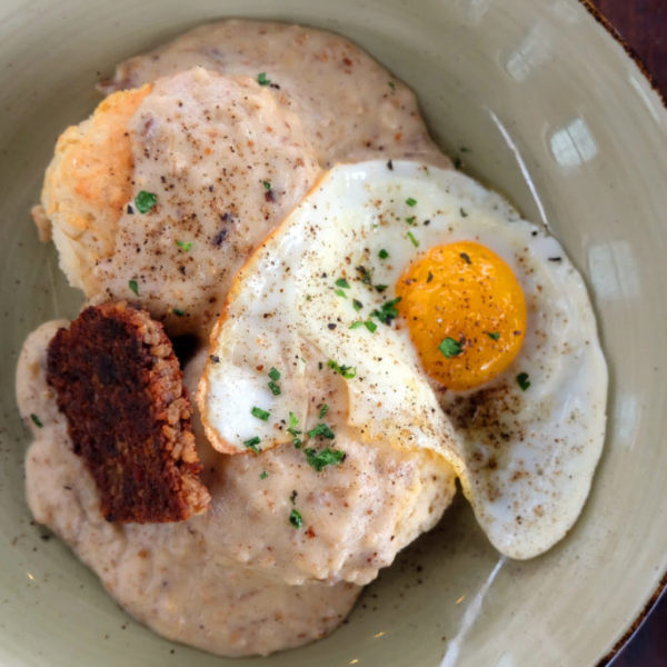 Biscuits 'n Gravy